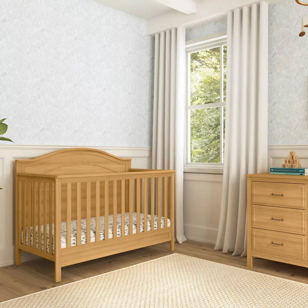 Davinci Charlie 4-In-1 Convertible Crib