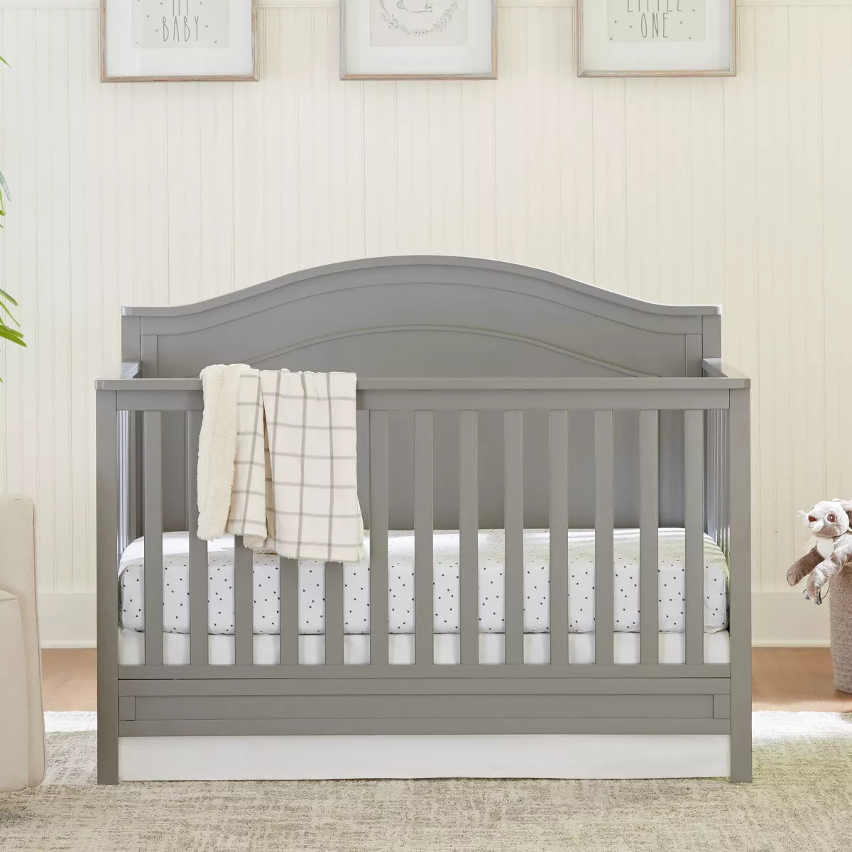 Davinci Charlie 4-In-1 Convertible Crib